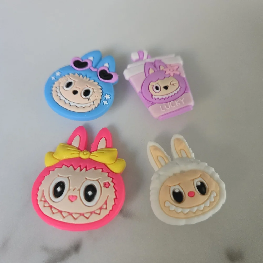 🔥LABUBU SHOE OR PURSE CHARMS🔥